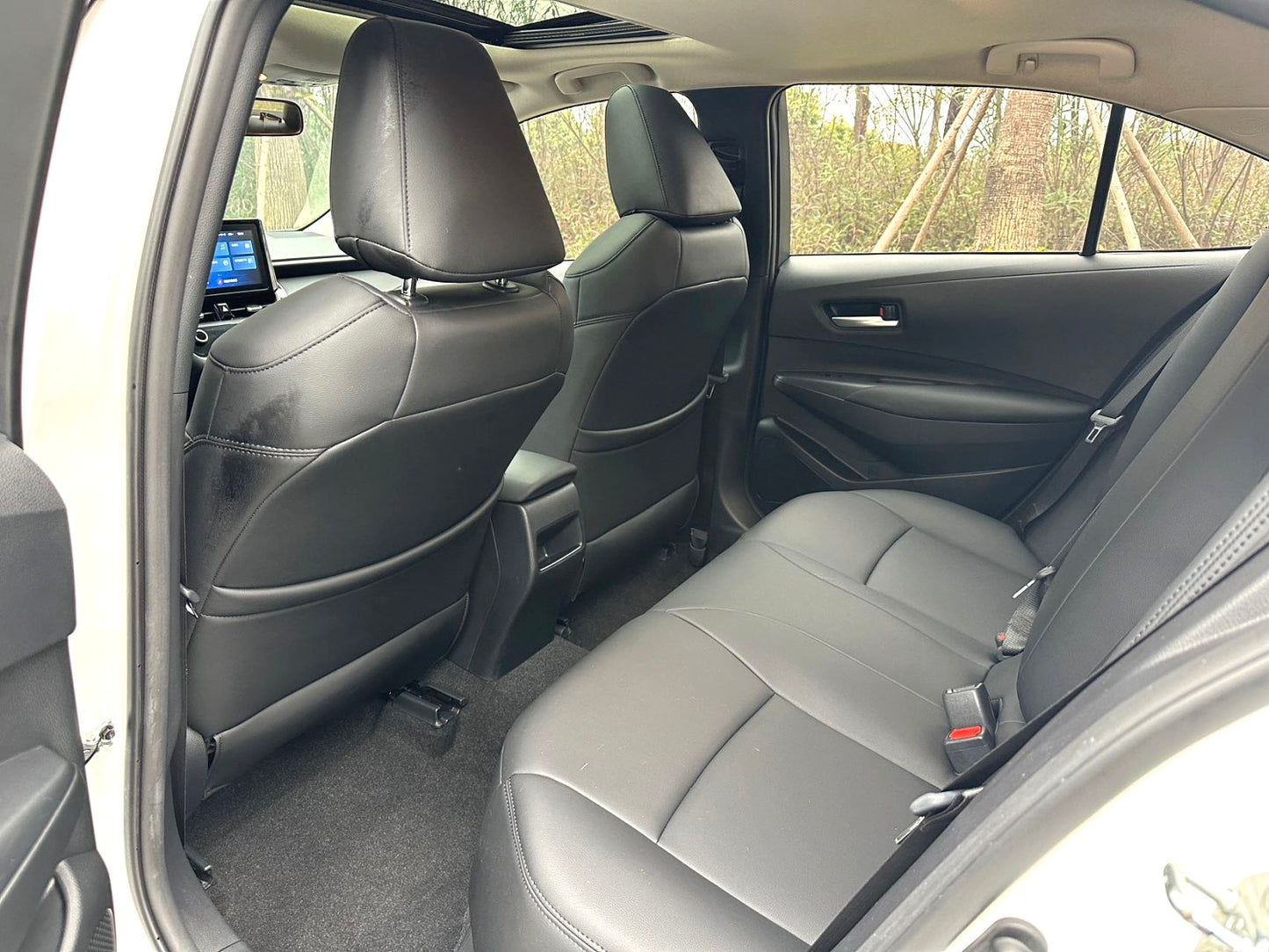 丰田 2019款 卡罗拉 1.2T 无级 GL-i精英版 自动挡