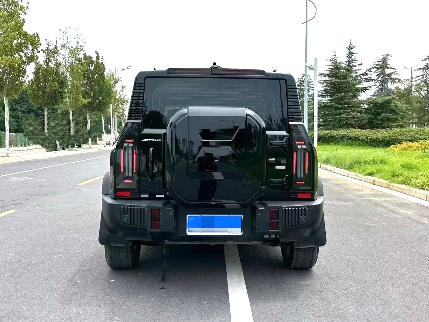 捷途 2023款 旅行者 2.0T 四驱穿越PRO+ 自动挡