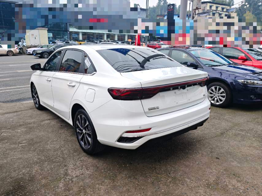 吉利 2025款 帝豪-三厢 1.5 无级 旗舰型 自动挡