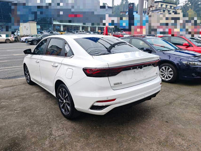 吉利 2025款 帝豪-三厢 1.5 无级 旗舰型 自动挡