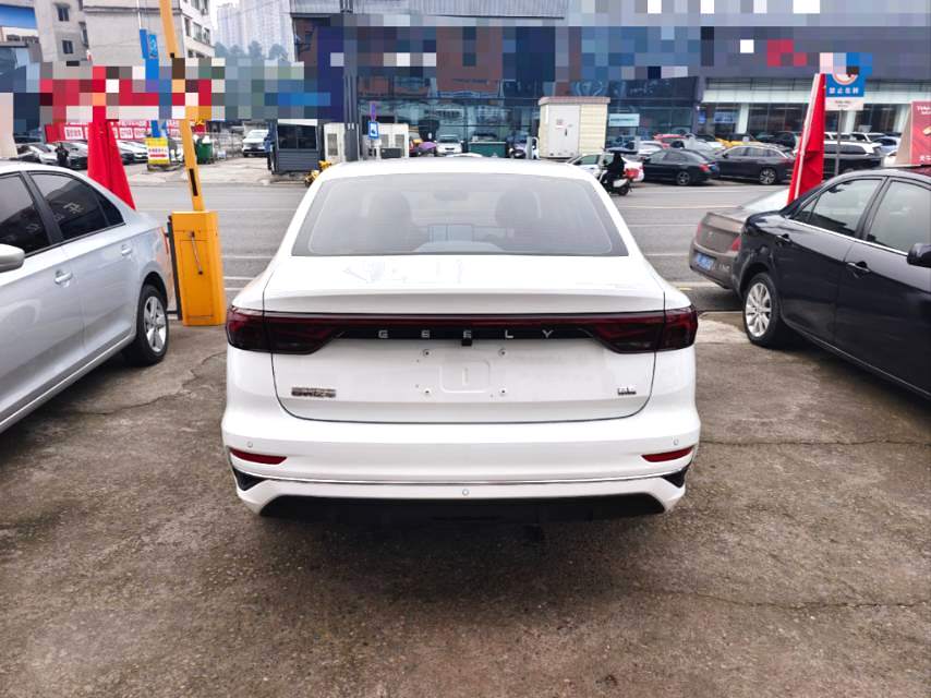 吉利 2025款 帝豪-三厢 1.5 无级 旗舰型 自动挡