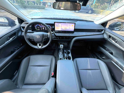 丰田 2024款 凯美瑞 双擎 2.0HG 无级 尊贵版 自动挡