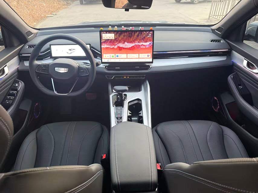 Geely 2025 Xingrui 1.5TD Oriental Shining Kunlun Edition Automatic