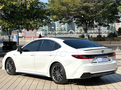 丰田 2024款 凯美瑞 双擎 2.5HXS 无级 运动Plus版 自动挡