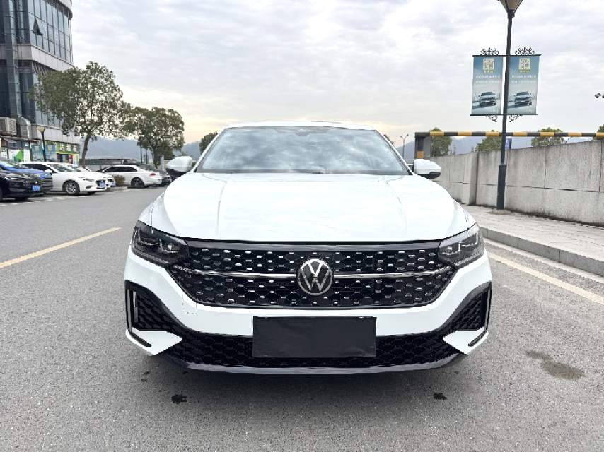 Volkswagen 2024 Lavida 1.5 Starry Sky Five Million Edition Automatic