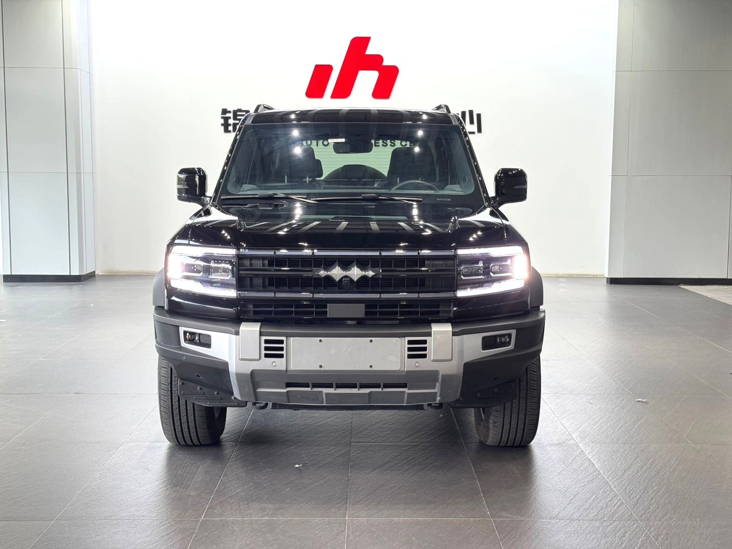 方程豹 2023款 豹5 1.5T 无级 领航版 自动挡