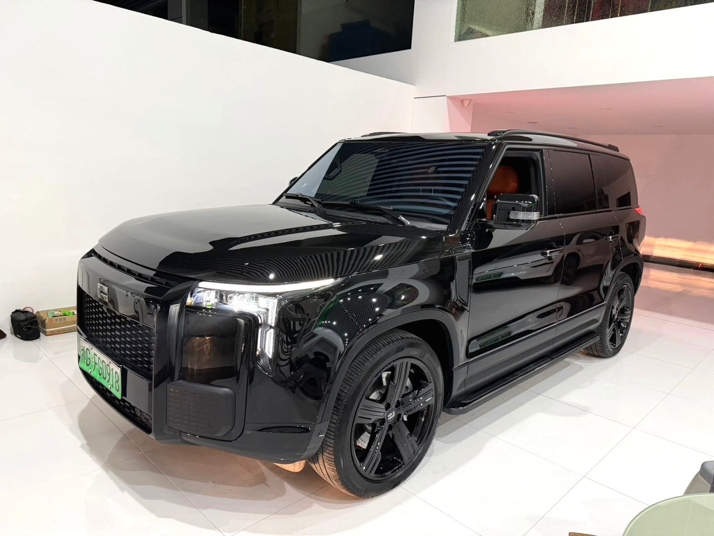 2023 ZEKR 01 Premium 6-Seater Automatic