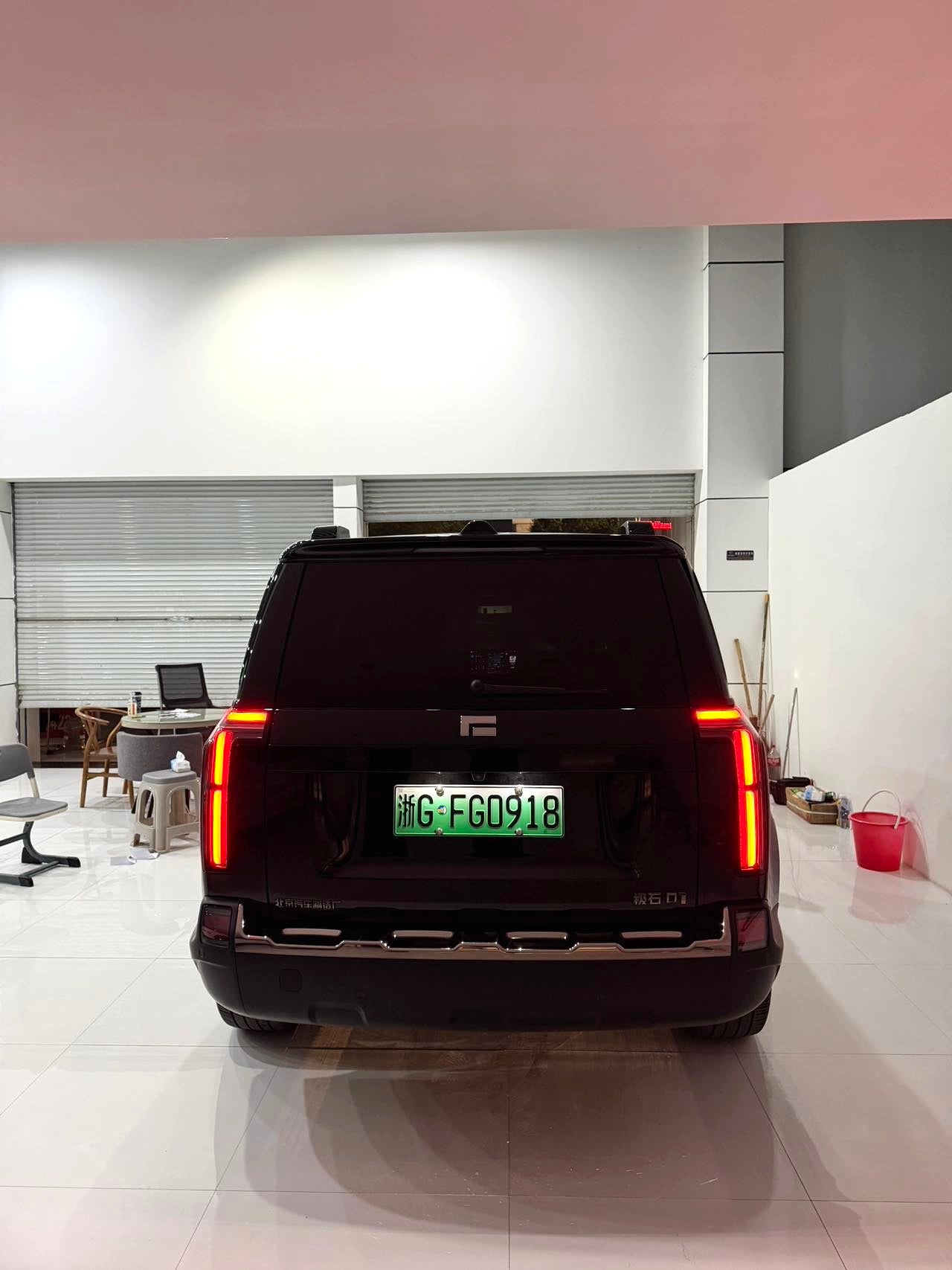 2023 ZEKR 01 Premium 6-Seater Automatic