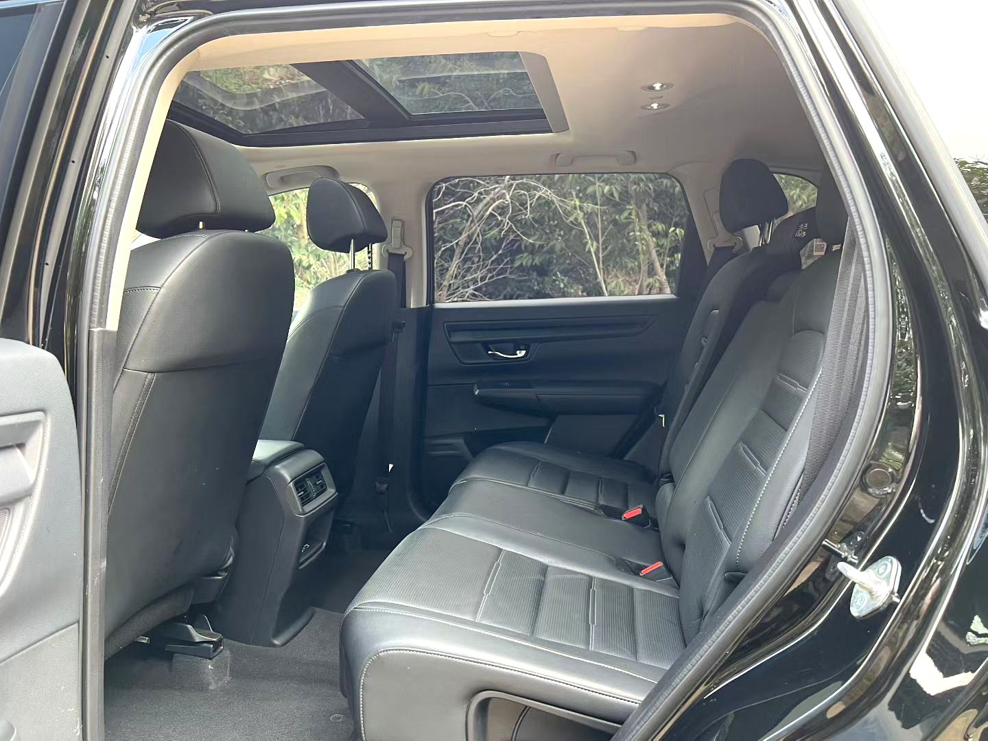 本田 2023款 CR-V 1.5T 无级 240TURBO 两驱睿型版5座 自动挡