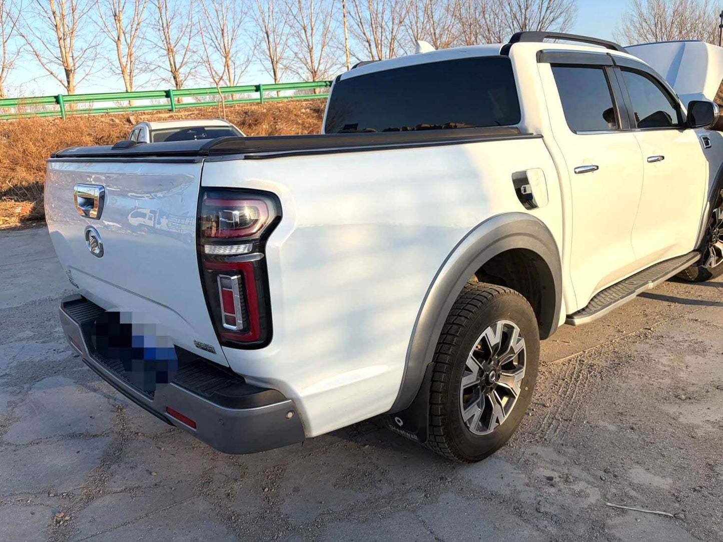 Great Wall 2022 Cannon 2.0T Passenger Global Edition Diesel 4WD Premium Standard Box Trailer Version Automatic Transmission